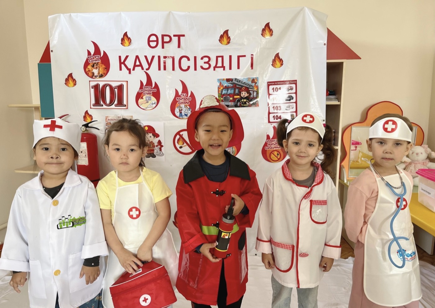Балабақша өмірінен сурет 1